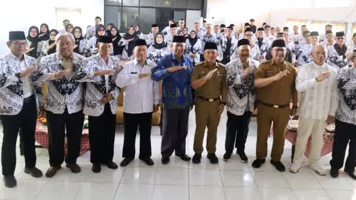 Pemkab Kuningan Perkuat Sinergi dengan Guru, Tekankan Meritokrasi dan Adaptasi Digital