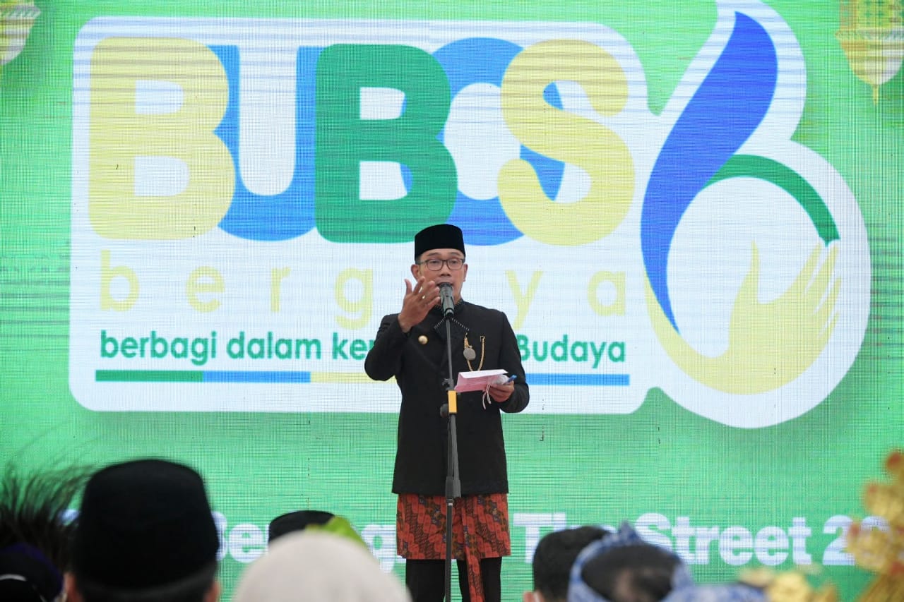 BUBOS 6 Tebar 1,4 Juta Paket Makanan Rantang Cinta Berbagi Sesama