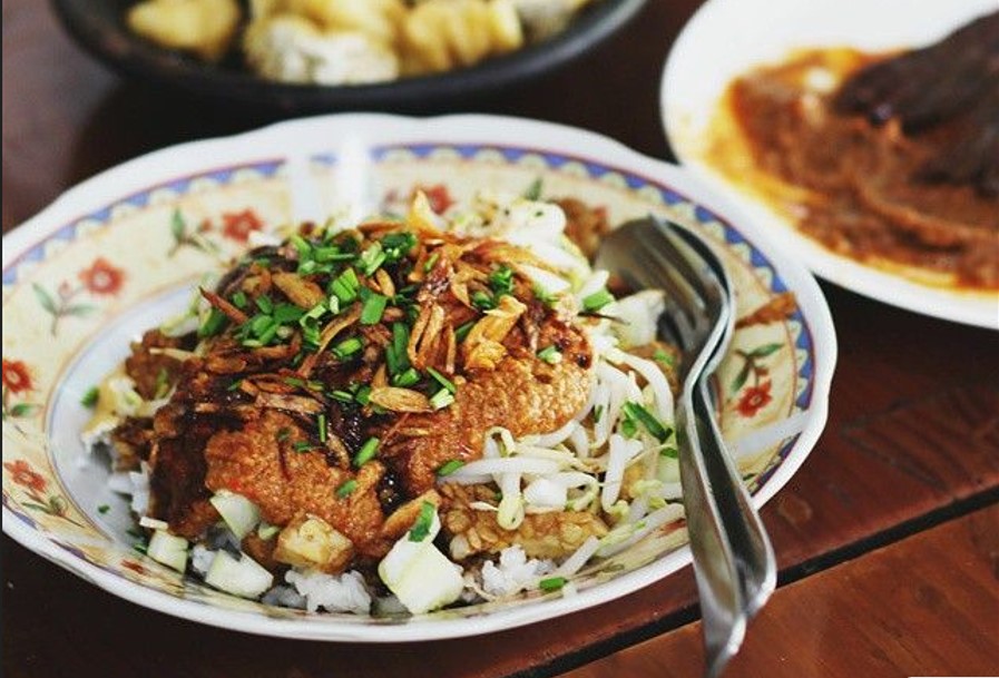 Lengkapi Momen Wisata Libur Lebaran di Indramayu dengan 7 Kuliner Legendaris Ini