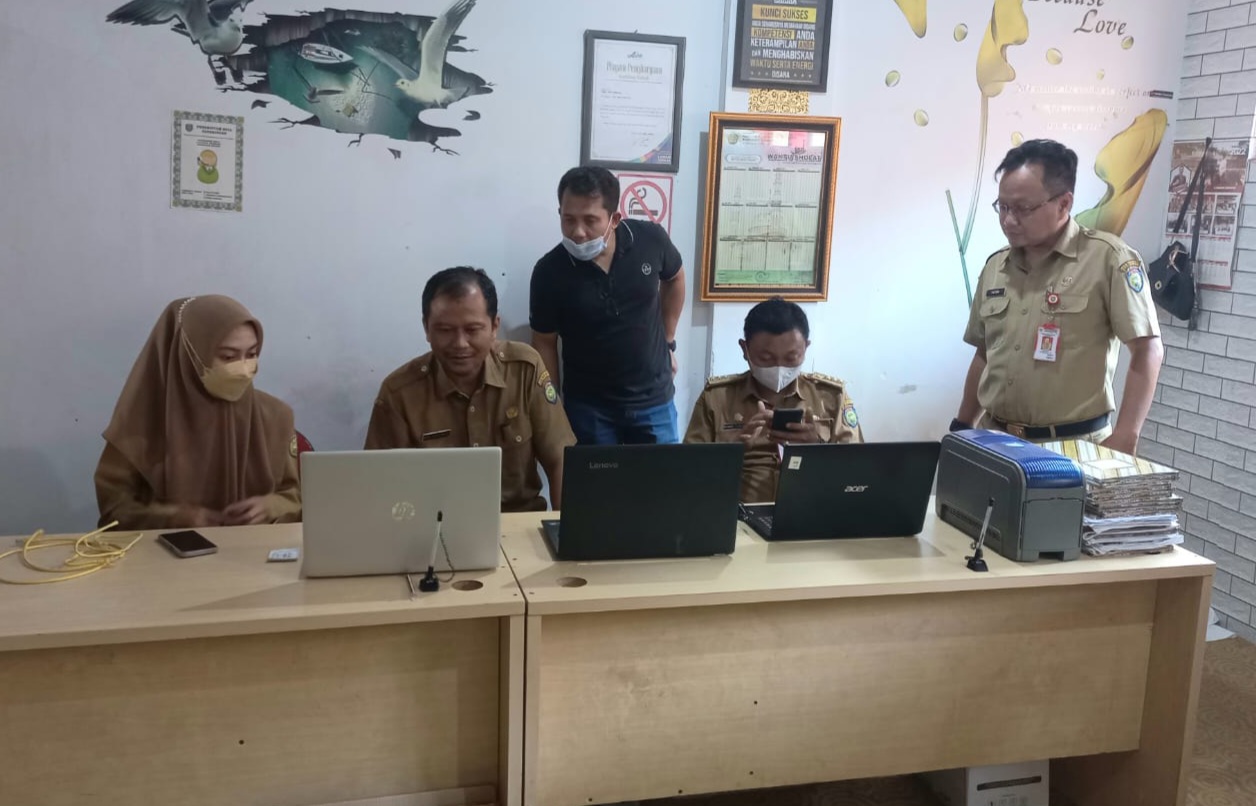 Universitas Telkom Bandung Bantu Sarana Penunjang Pengembangan Desa Digital