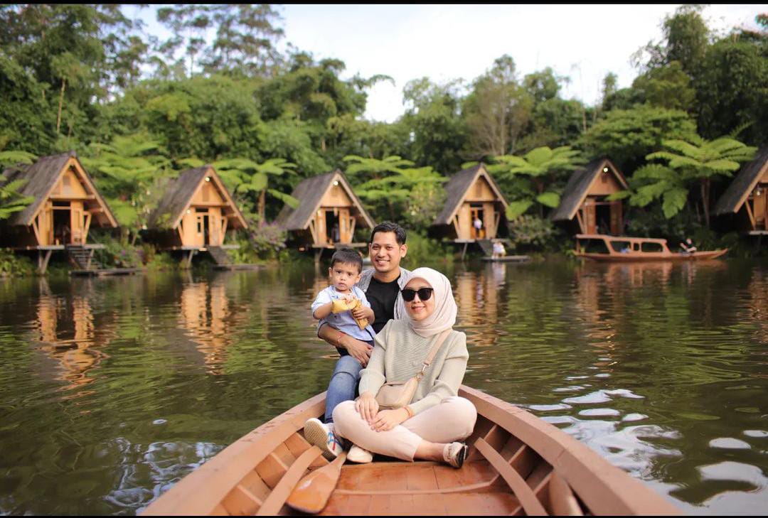 Dusun Bambu Resort Lembang, Tempat Wisata yang Penuh Akan Seni dan Murah 