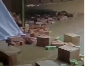 Gudang Logistik Surya Toserba Sumber Jebol Diterjang Luapan Sungai Cipager