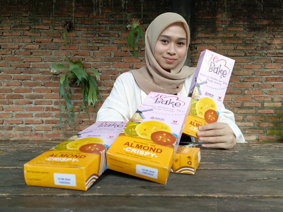 Imel Alghi, Gen Z Asal Cirebon Berhasil Produksi Almond Crispy Premium Harga Merakyat