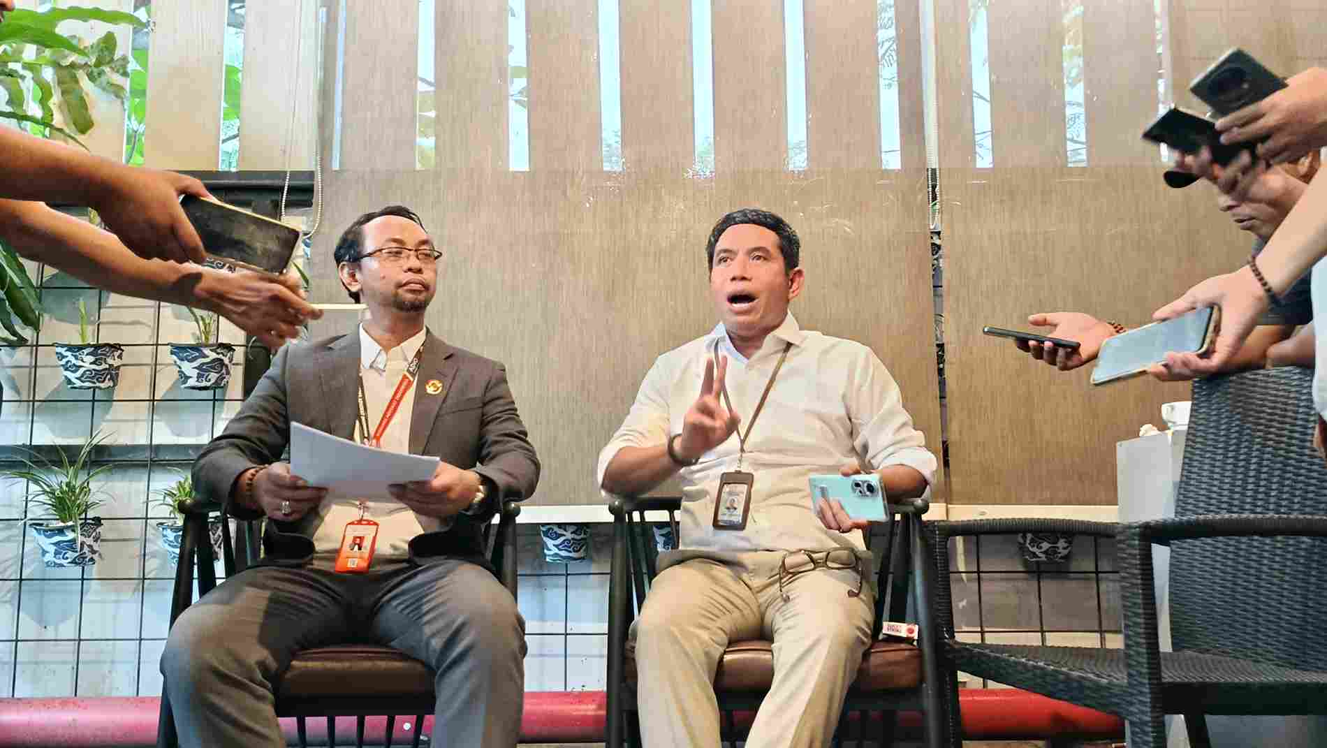 Akun Medsos Disomasi Gara-gara Unggah Informasi DPO