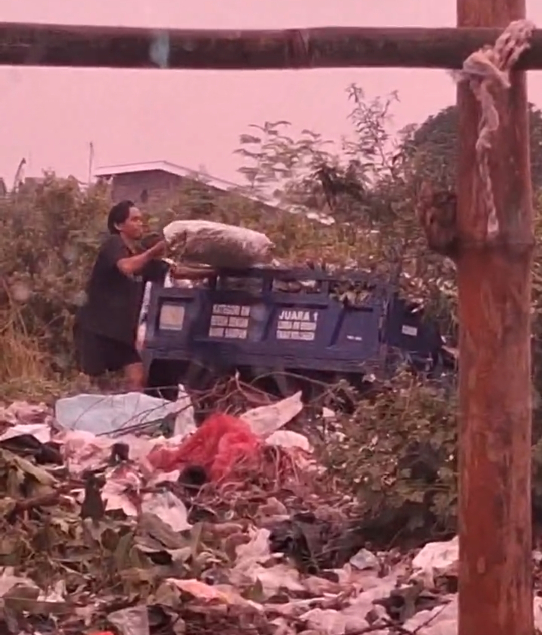 Kesenden Jadi Sasaran Pembuangan Sampah Liar, Lurah Tegaskan Sanksi Tegas Menanti Pelaku