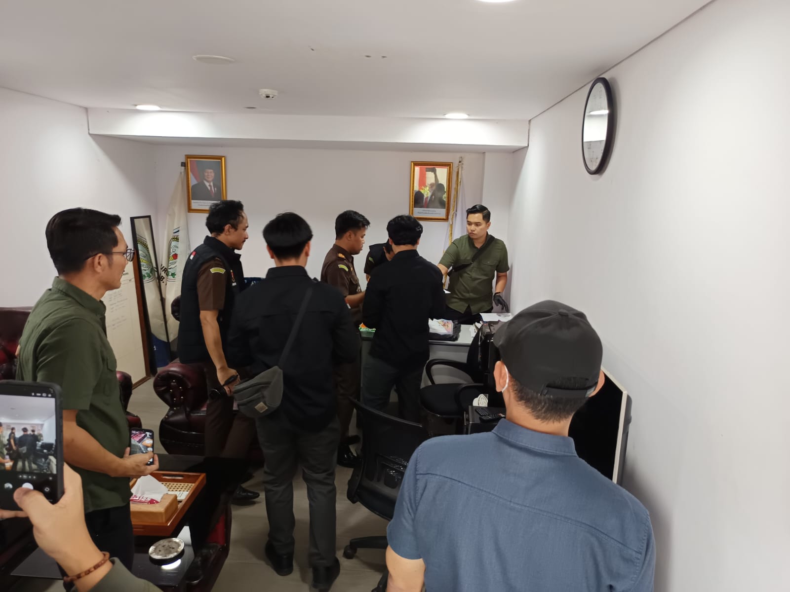 BREAKING NEWS! Kejari Majalengka Geledah Kantor KONI Terkait Dugaan Korupsi Dana Hibah