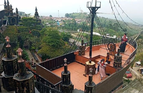 OTW YUK! Rekomendasi Glamping Murah di Palutungan Kuningan