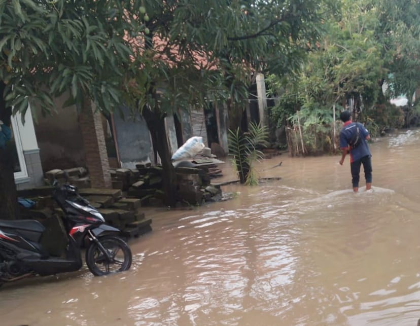 Dampak Pendangkalan Sungai Singaraja, Ratusan Rumah di Desa Pengarengan Terendam Banjir
