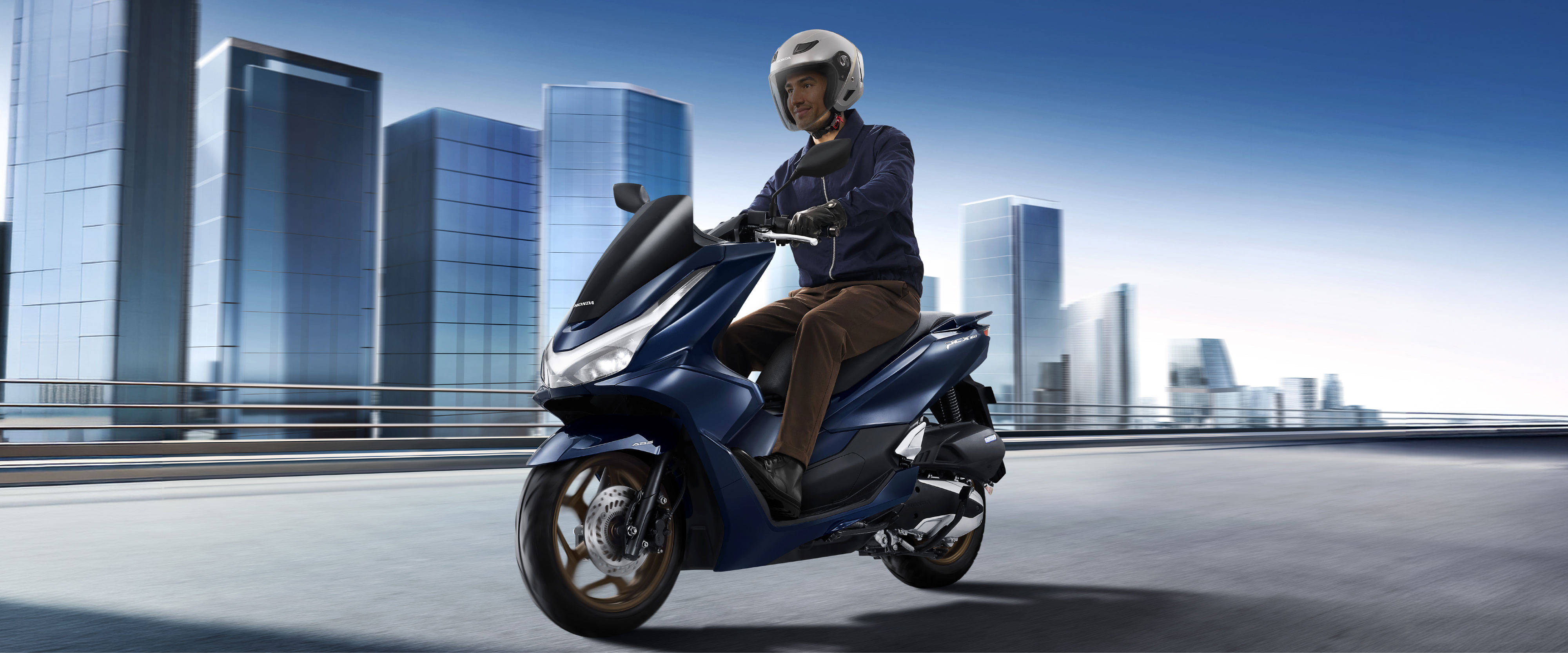 Harga Honda PCX 2026, Skutik Premium Dengan Fiturnya yang Canggih 