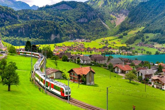 Inilah Rekomendasi 10 Tempat Wisata Paling Populer Di Negara Swiss