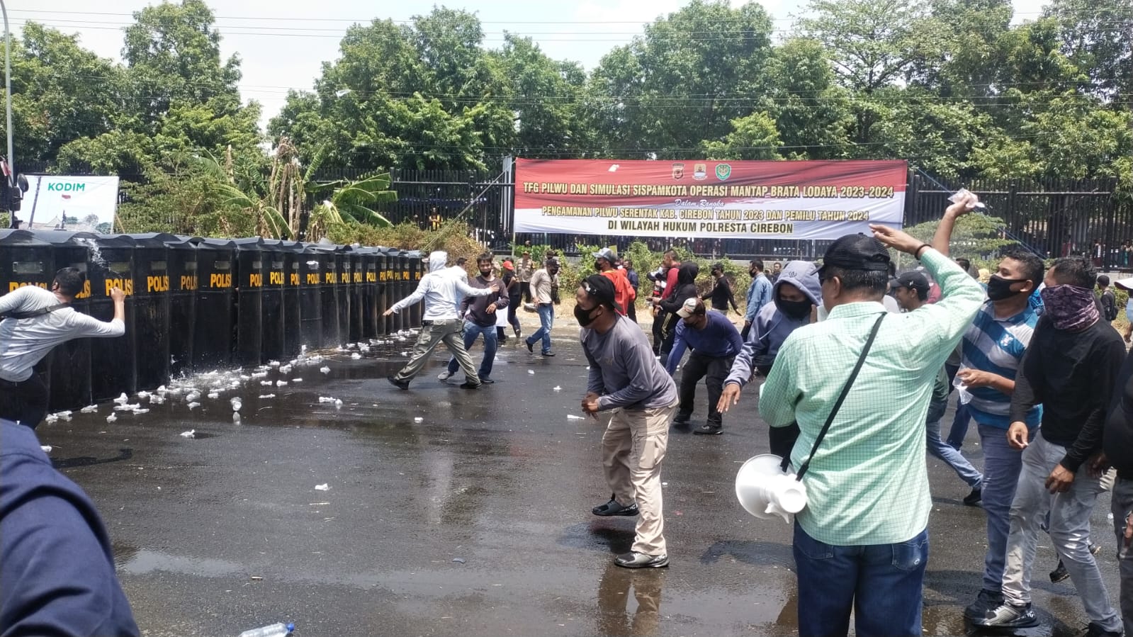 Polisi Sudah Membuat Latihan Jika Penyelenggaraan Pilwu di Kabupaten Cirebon Rusuh, Siapkan 3600 Personil