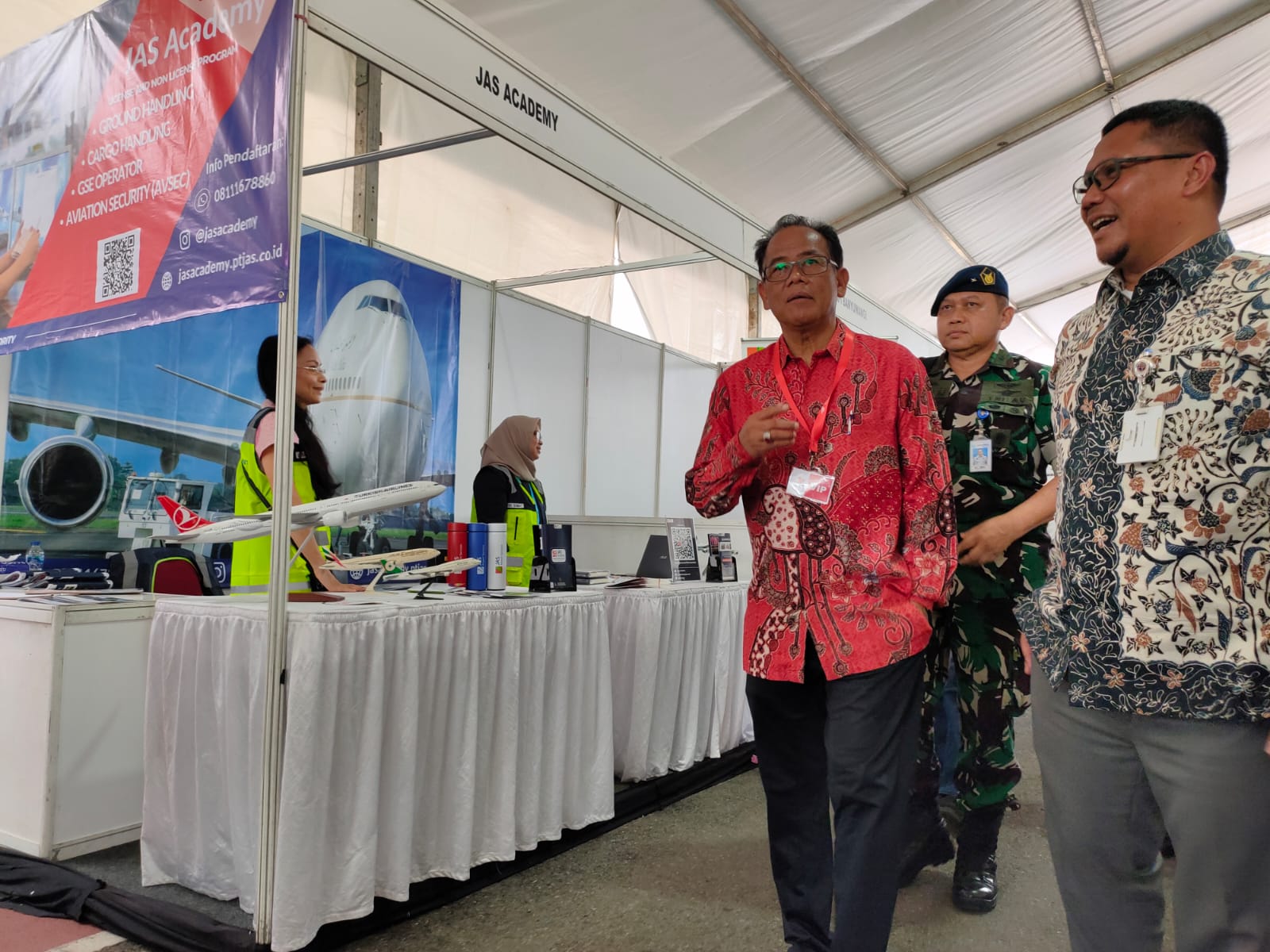 Cirebon Aero Festival Kenalkan Dunia Aviasi Lebih Dekat kepada Masyarakat