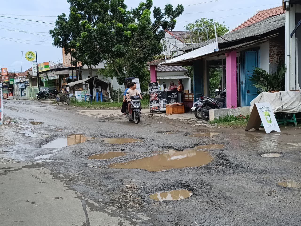 Jalan Masuk Desa Gombang yang Rusak akan Diperbaiki Tahun 2026