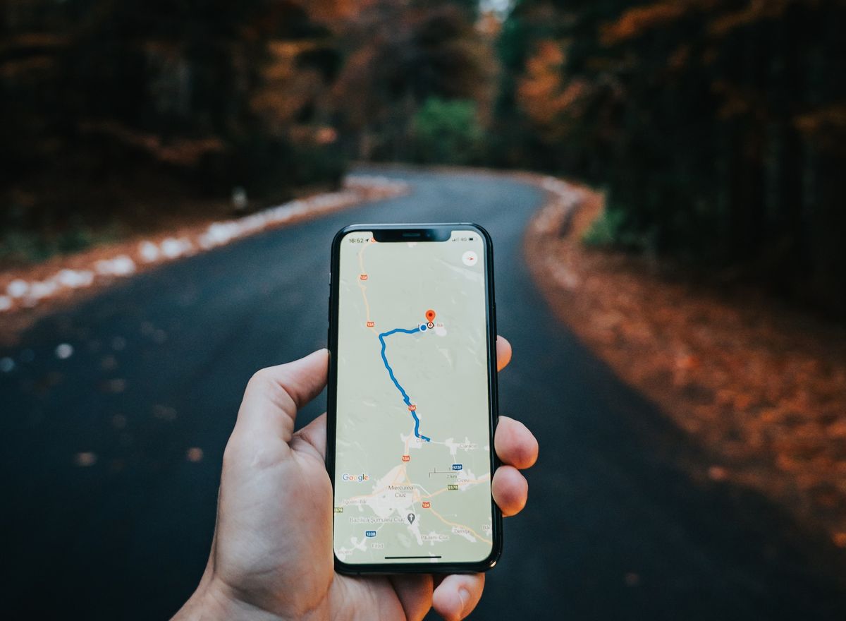 Anti Tersesat! Inilah 4 Aplikasi Peta Offline Terbaik untuk Traveler (2025)