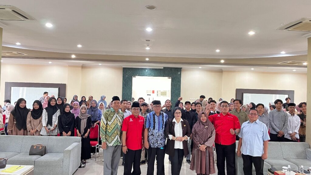 Seminar Nasional Prodi Hukum Keluarga Bahas Kontroversi Pasal 103 PP No 28/2024