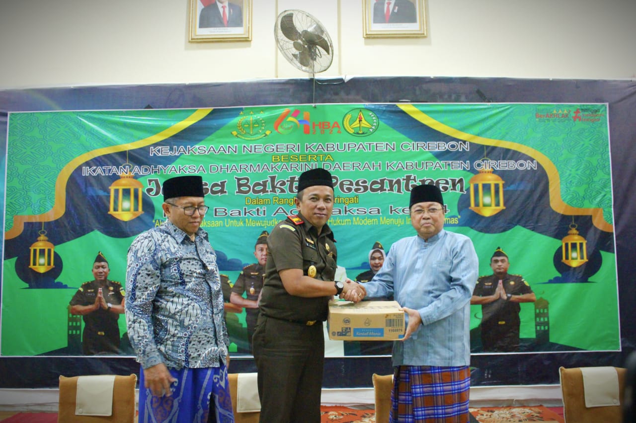 Anjangsana Pesantren dan Bakti Sosial Meriahkan Hari Bhakti Adhyaksa