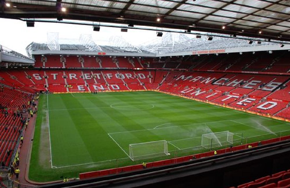 MU Lagi Butuh Duit, Hak Nama Old Trafford Bakal Dijual? Tapi, Diskusi dengan Fans Dulu!