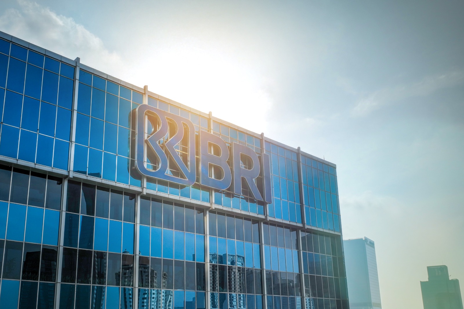 Kembali Masuk Jajaran Bank Terbaik Dunia, BRI Pimpin Daftar Teratas ...