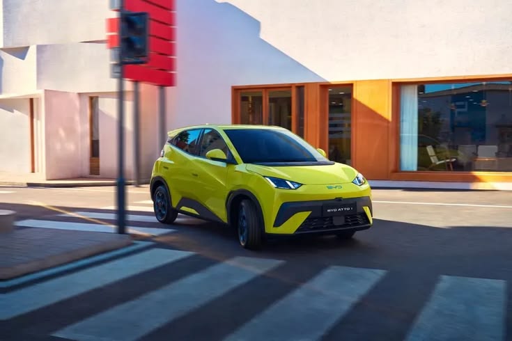 Jarak Tempuh Mobil Listrik BYD Atto 1 Dynamic: Tembus 410 KM dalam Sekali Pengisian