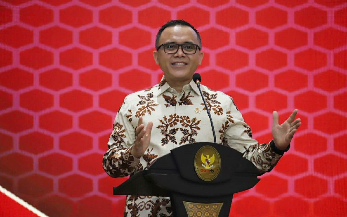 MenPAN RB Ditelepon Presiden Jokowi, Selesaikan Masalah Tenaga Honorer, Carikan Jalan Tengah