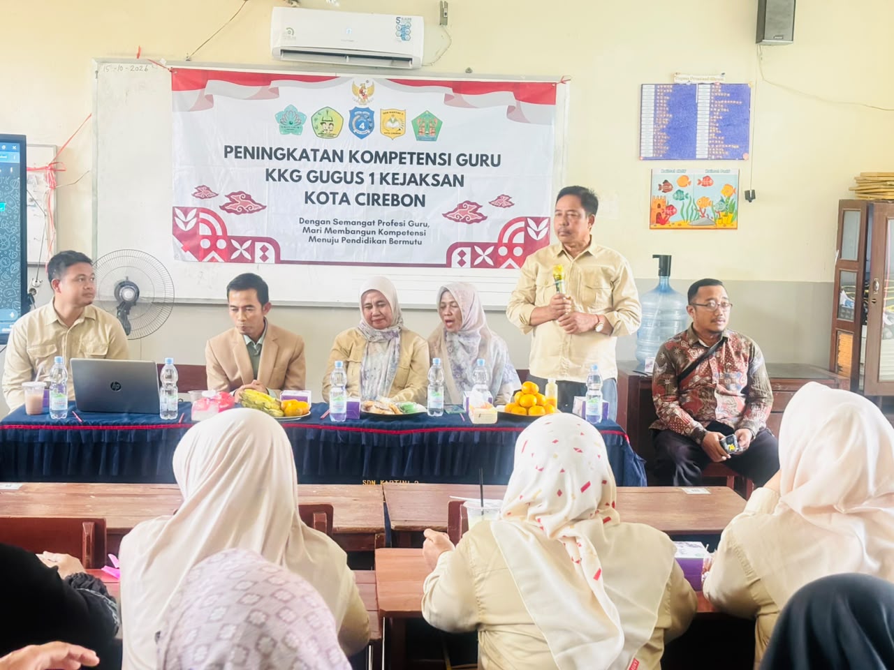 Dorong Guru SD Implementasikan Kepemimpinan Adaptif dan Kolaboratif