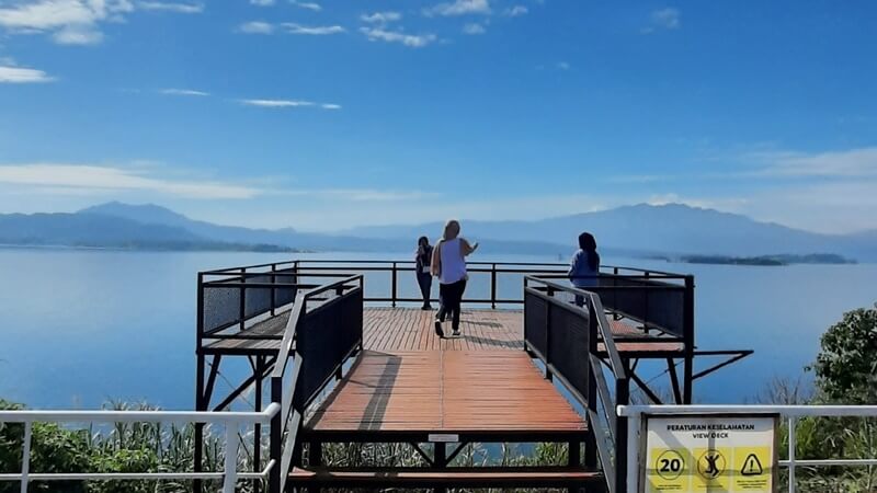 4 Tempat Wisata Jati Gede Sumedang, Tanjung Duriat Sisi Terbaik untuk Lihat Keindahan Bendungan