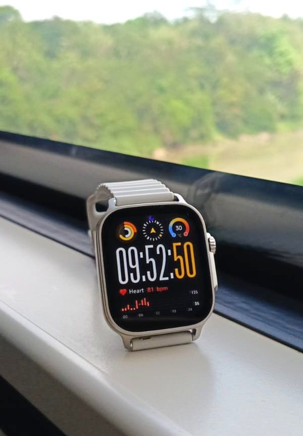  5 Rekomendasi Smartwatch Stylish, Elegan dan Murah 