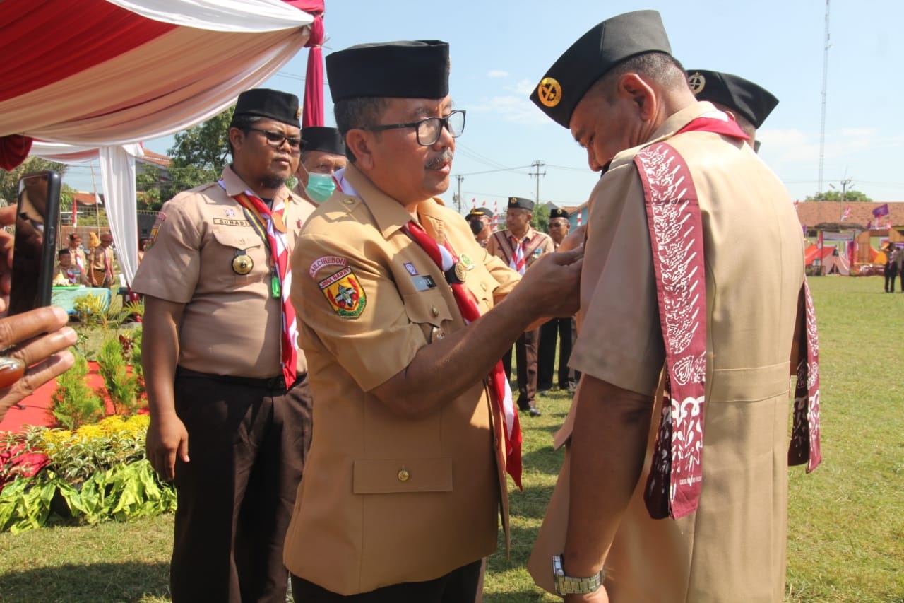 Bupati Imron Apresiasi Karakter Kuat Pramuka