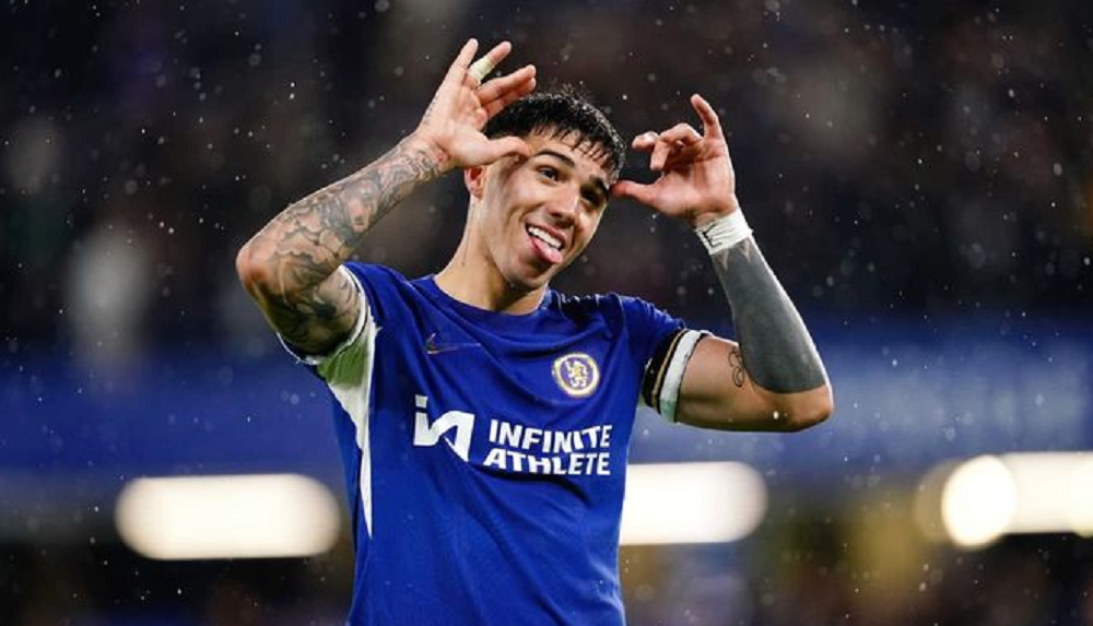 Ciee! Enzo Fernandez dan Skuad Chelsea Sudah Baikkan