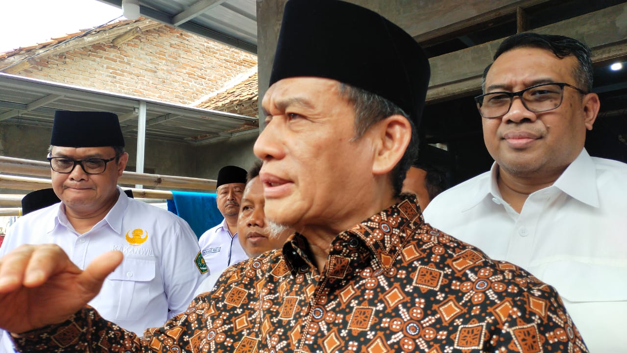 Wamenag Kunjungi Guru Honorer di Cirebon, Janji Perbaikan Kesejahteraan Guru Madrasah