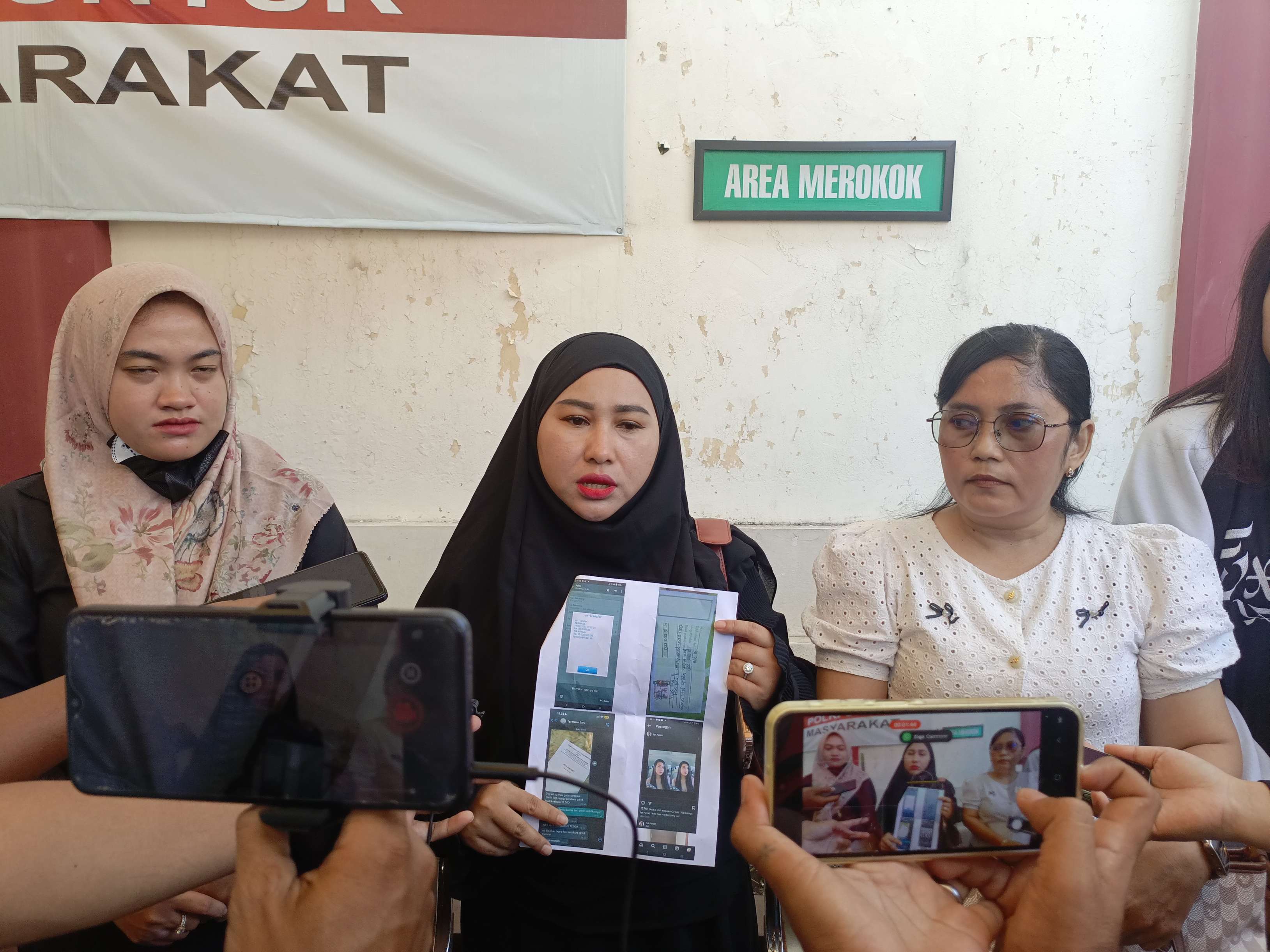 Puluhan Sosialita Cirebon Laporkan Dugaan Penggelapan Dana Berkedok Arisan 