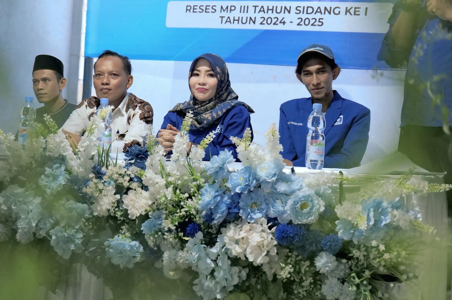 ﻿Turun Reses, Rinna Suryanti Dibanjiri Aspirasi
