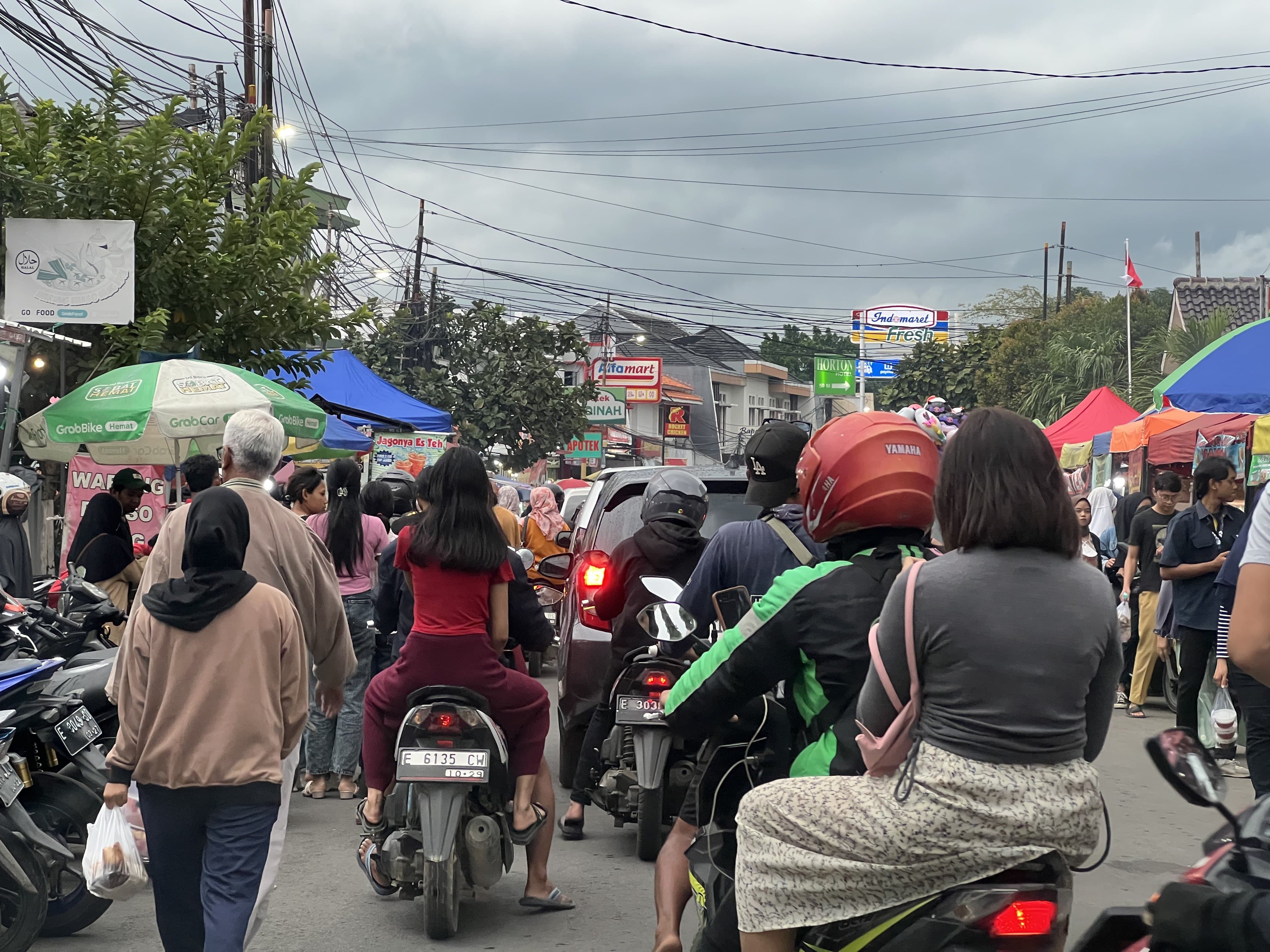 Pemerintah Daerah Kota Cirebon Himbau Pedagang Takjil Cirebon Harus Tetap Jaga Standar Kesehatan Makanan