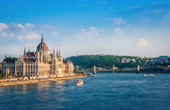 5 Tempat Wisata Dunia Terbaik, Pas Banget Buat Liburan!