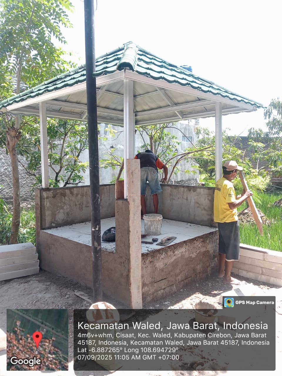 Desa Cisaat Bangun 4 Titik Pos Kamling, Sesuai Instruksi dari Kemendagri 