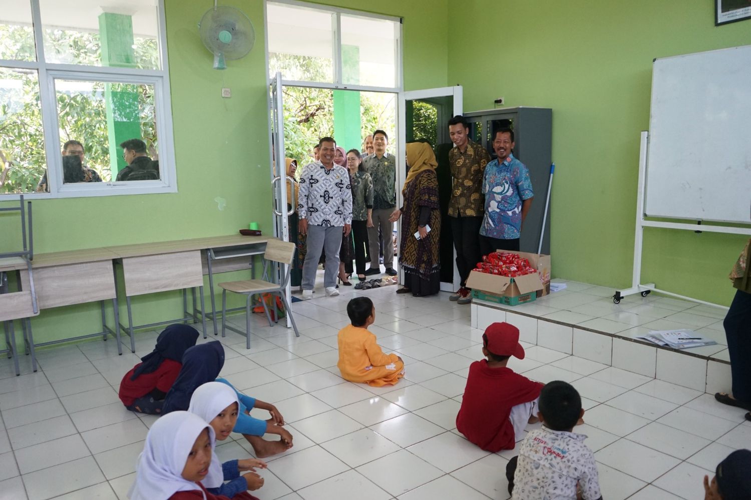 Komisi III Beri Catatan untuk Sekolah Rakyat