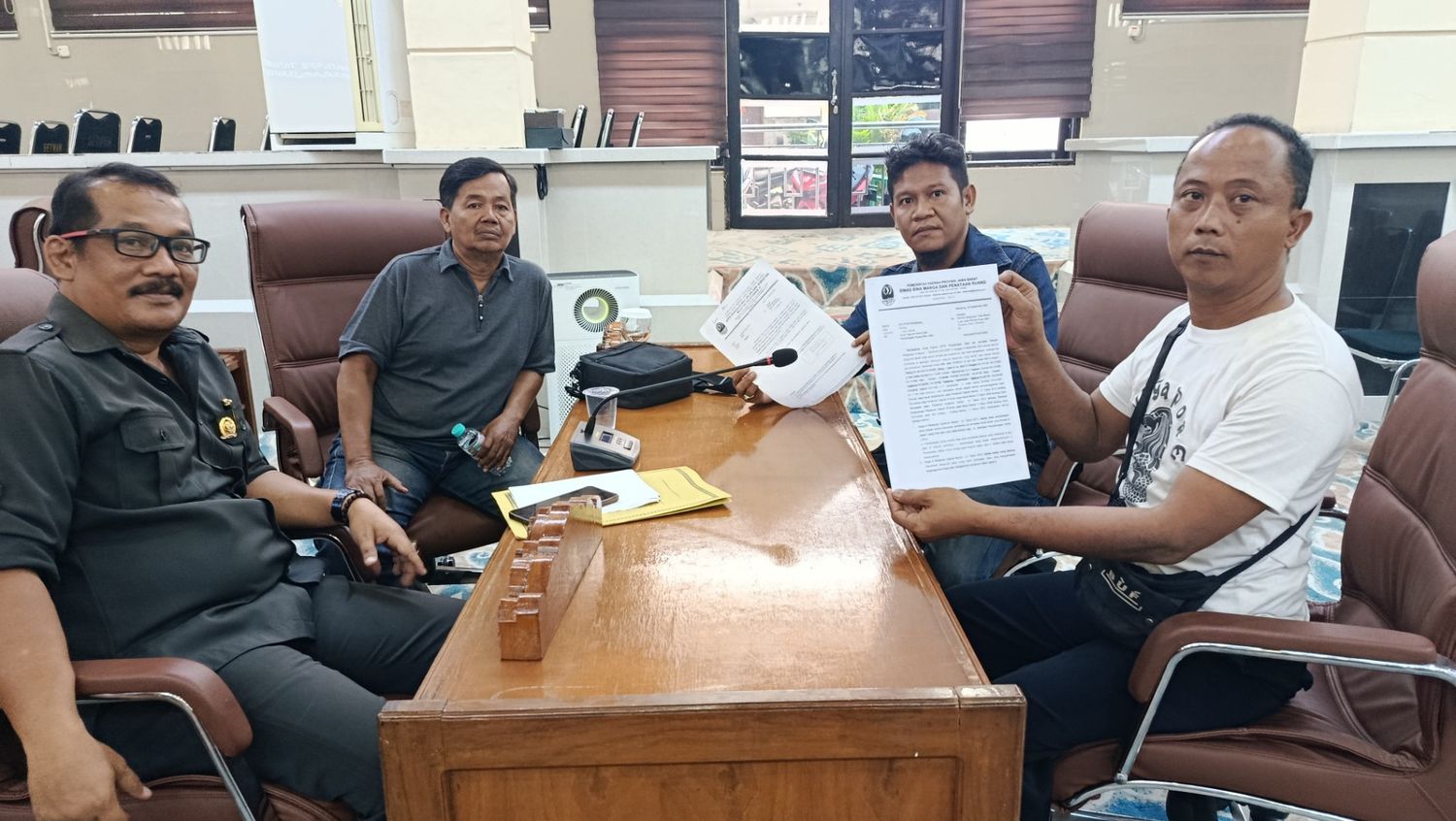 Satpol PP Kota Cirebon Dapat Tembusan, Tapi Belum Ada Arahan