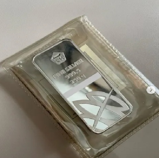 Naik Tipis Harga Perak Antam Hari Ini 4 Februari 2026, Berada di Level Rp 54.500 per gram