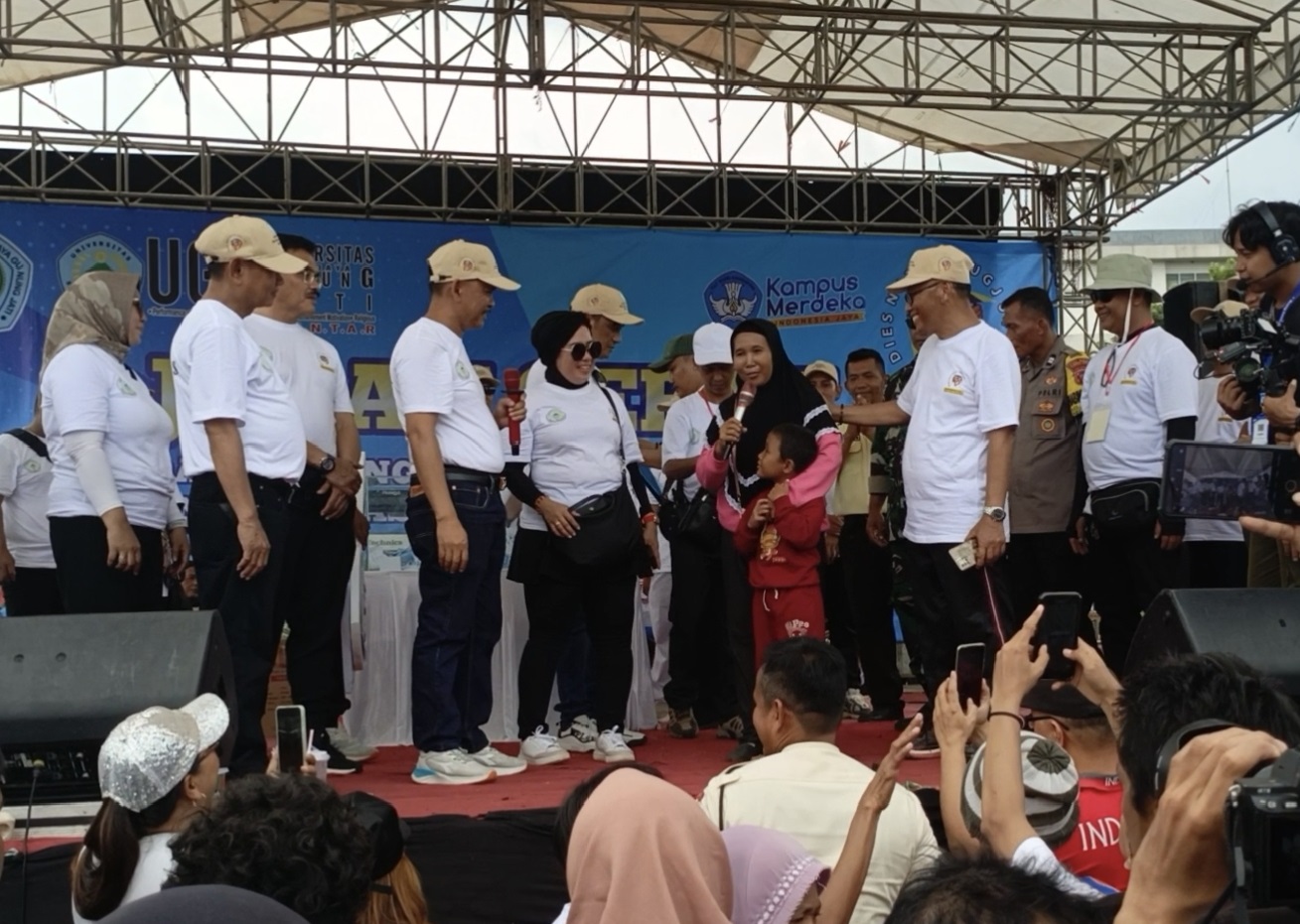 Jalan Sehat UGJ Jadi Rangkaian Dies Natalis Universitas Swadaya Gunung Jati yang Bertabur Hadiah