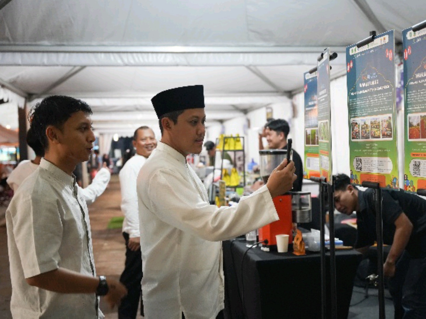 Menghidupkan Wakaf, Menguatkan Ekonomi Umat