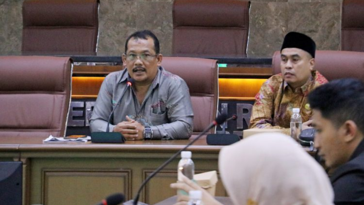 Komisi III DPRD Kota Cirebon Beri Kartu Kuning ke Dinsos Kota Cirebon Soal Pemutakhiran DTKS di Kota Cirebon