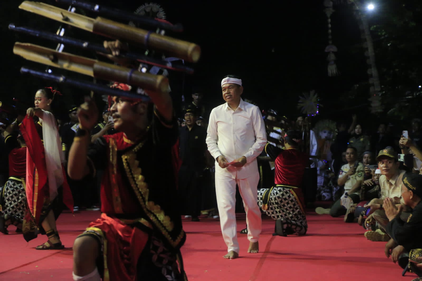 KDM Tegaskan Keraton di Cirebon Harus Dirawat dan Dijaga, Bukan Dijual!