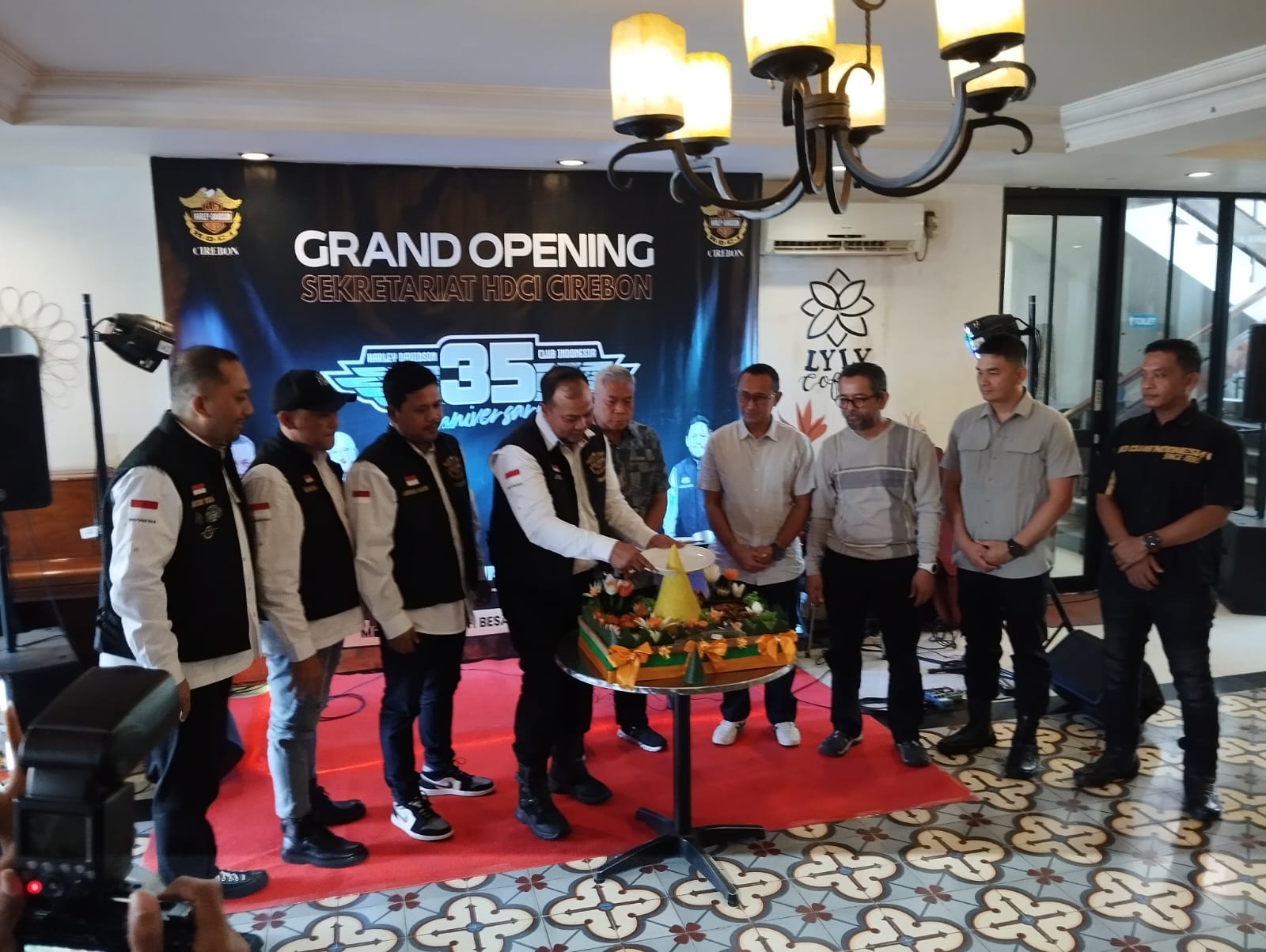 HDCI Cirebon Isi Peresmian Sekretariat Baru dengan Sunatan Massal