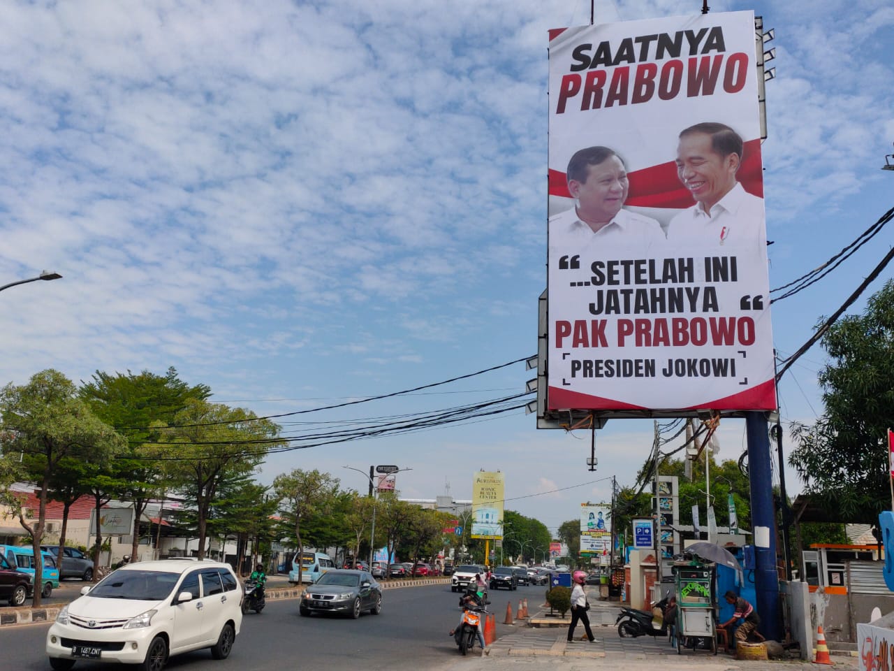 Baligo Besar Jokowi dan Prabowo Terpampang di Jalan Cipto,  Ada Kutipan Jokowi 'Setelah Ini Jatahnya Prabowo' 