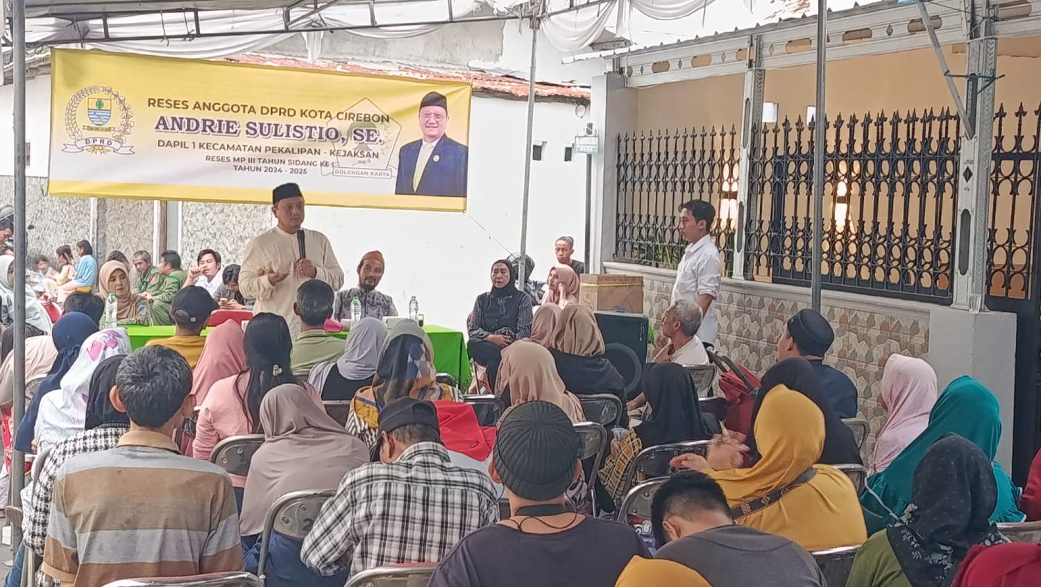 ﻿Ketua DPRD Dapat Keluhan Warga Soal Serangan Ulat Bulu
