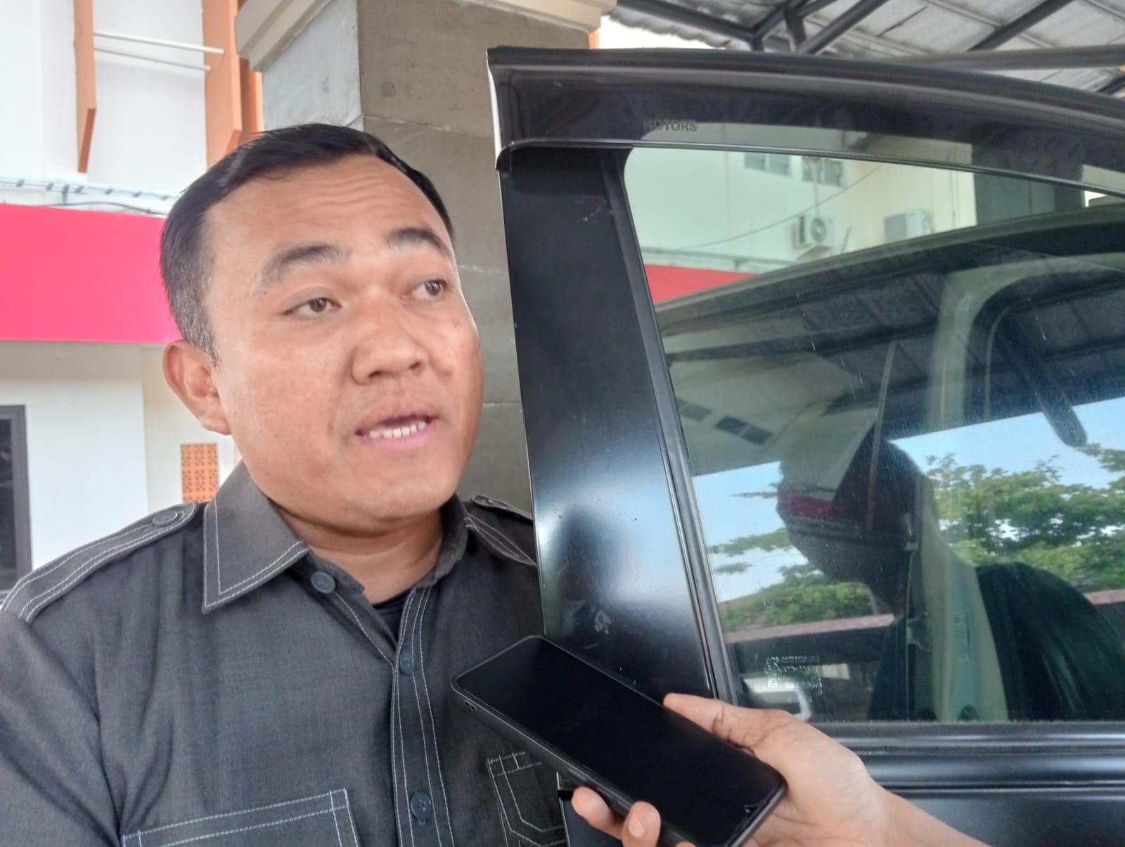 Tanggapan Anggota DPRD Pasca Debat Calon Bupati dan Wakil Bupati Cirebon