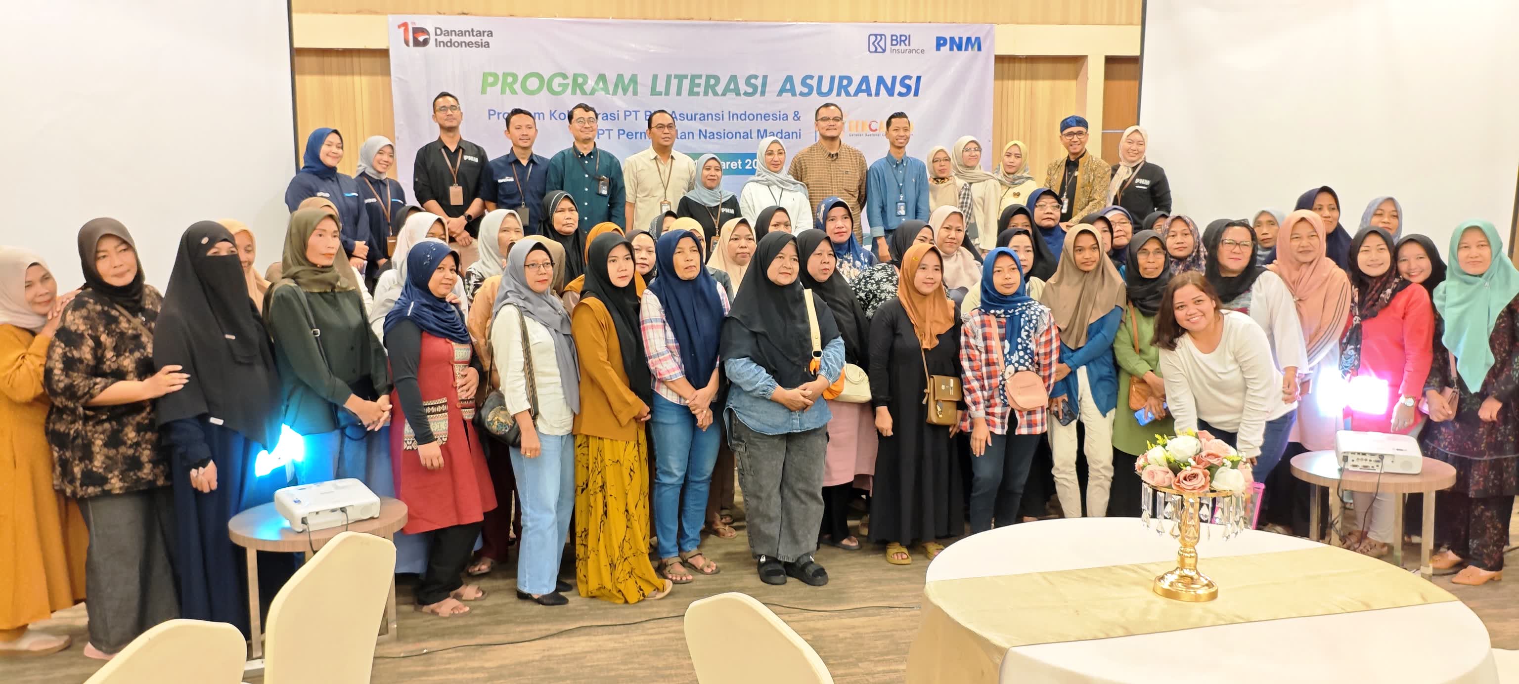 BRINS-PNM Lindungi Usaha Ultra Mikro Kaum Perempuan, Hadirkan Asuransi Rp10 Ribu per Tahun