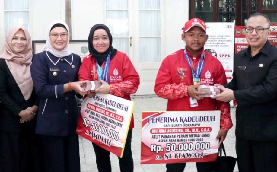 Dua Atlet Para Games Diguyur Rp100 Juta