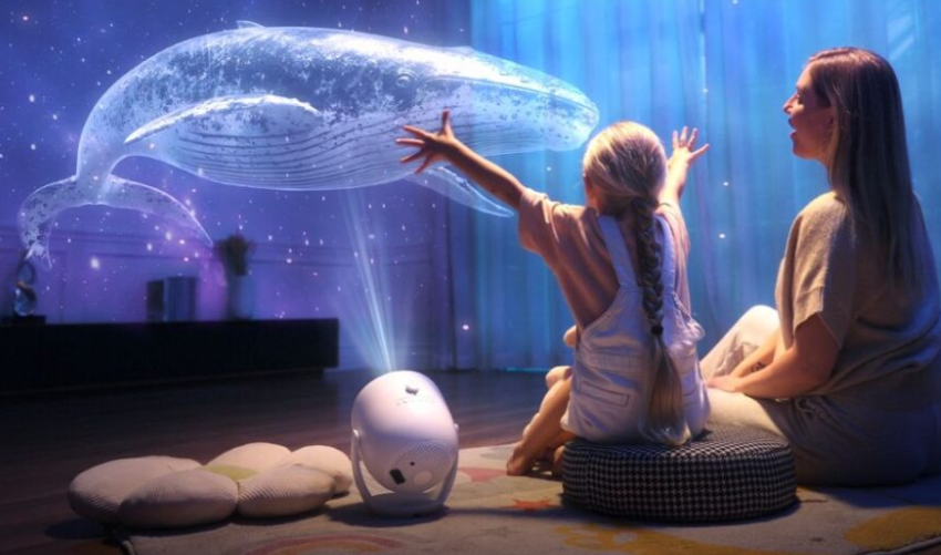 Proyektor 3D Mini Tanpa Kacamata, Sensasi Bioskop Hologram dalam Genggaman