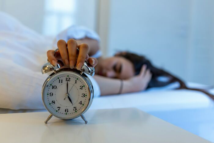 Cara Memperbaiki Jam Tidur yang Rusak dengan Cepat dan Alami